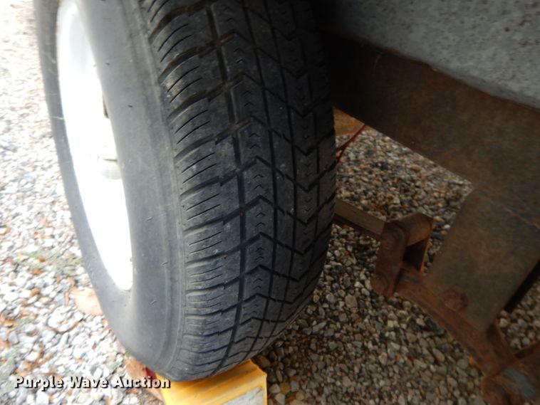 image for item DH3330 1999 Dutchmen 24QBL Classic  camper