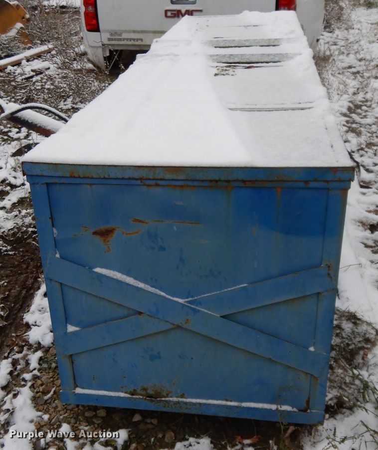 image for item DH3337 Storage shelter