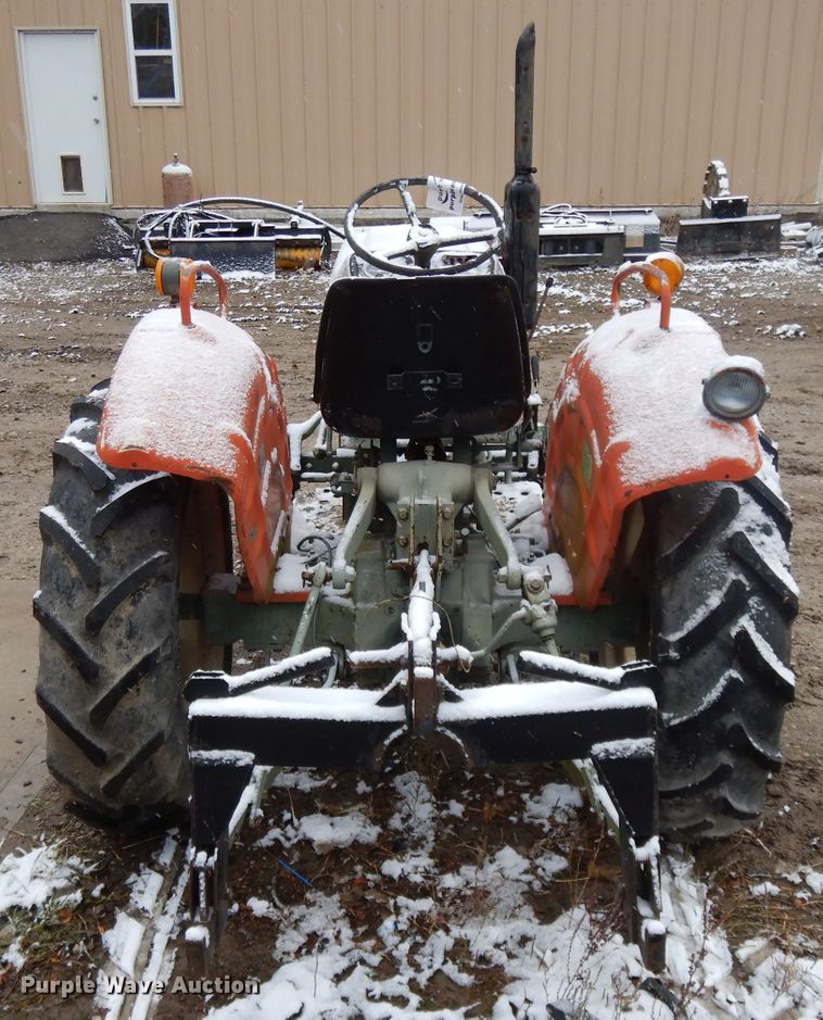 image for item DH3339 Yanmar YM2610  tractor