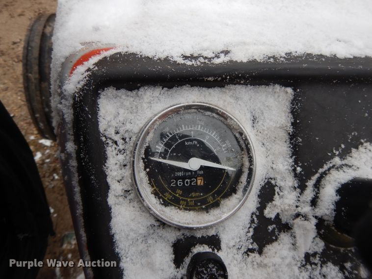 image for item DH3339 Yanmar YM2610  tractor