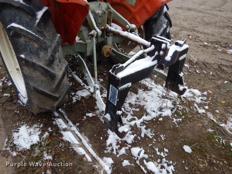 image for item DH3339 Yanmar YM2610  tractor