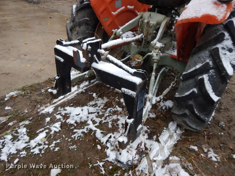 image for item DH3339 Yanmar YM2610  tractor