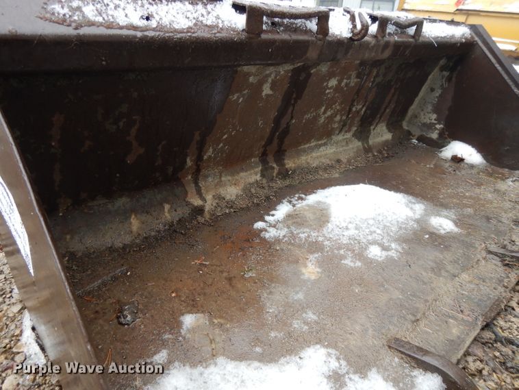 image for item DH3354 Skid steer attachments