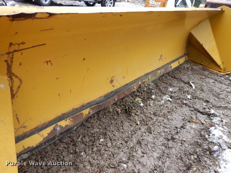 image for item DH3357 Pro Tech SP10S skid steer snow pusher