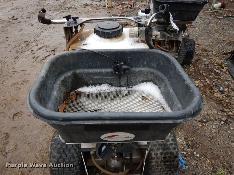 image for item DH3365 (2) Ground Logic spreader