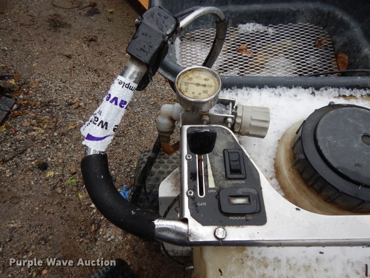 image for item DH3365 (2) Ground Logic spreader