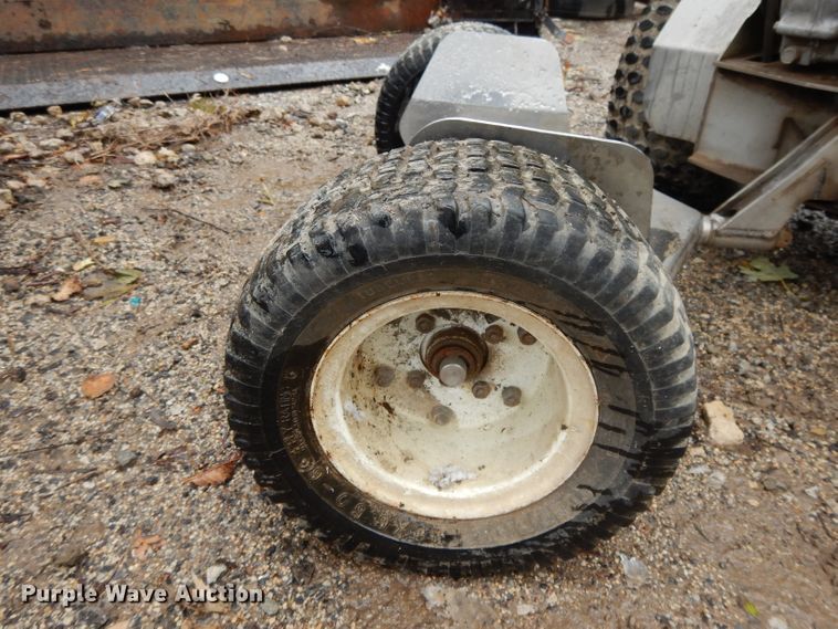 image for item DH3365 (2) Ground Logic spreader