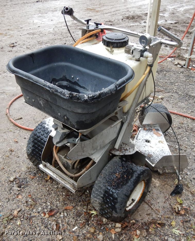 image for item DH3365 (2) Ground Logic spreader