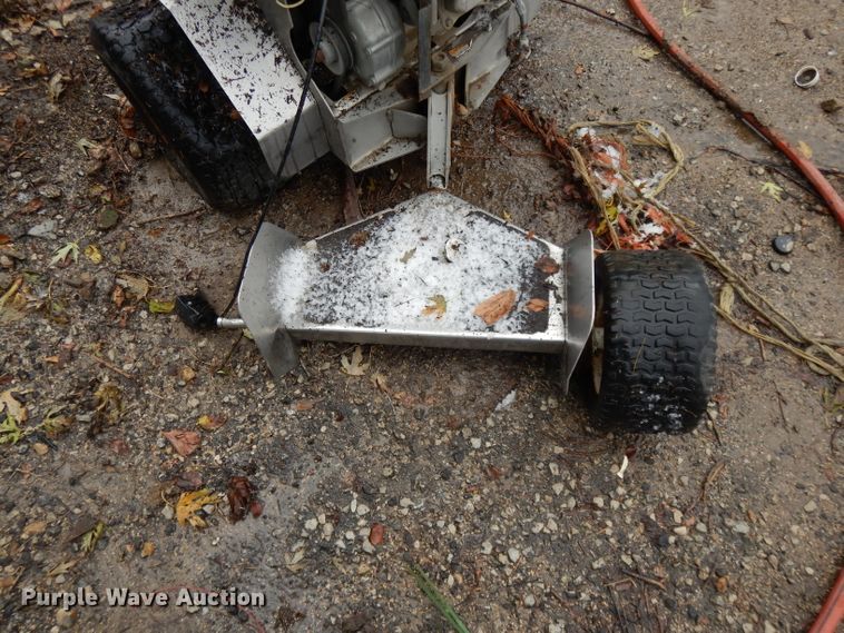 image for item DH3365 (2) Ground Logic spreader