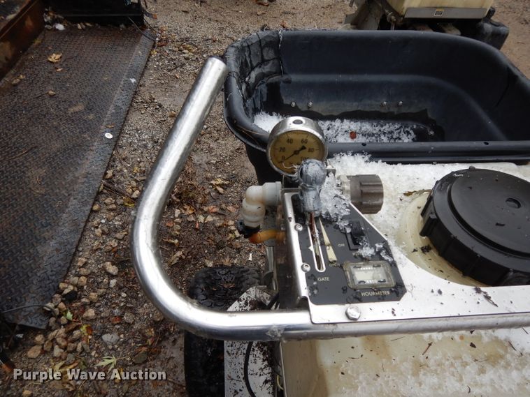 image for item DH3365 (2) Ground Logic spreader