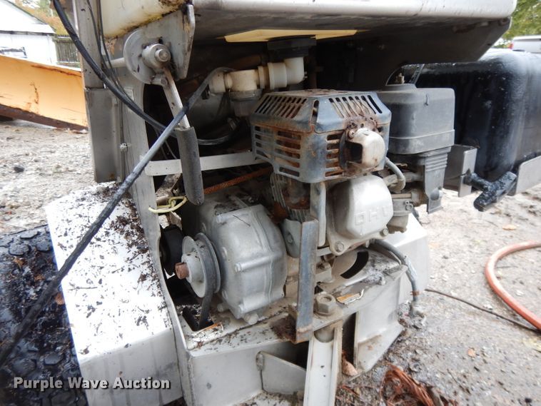 image for item DH3365 (2) Ground Logic spreader