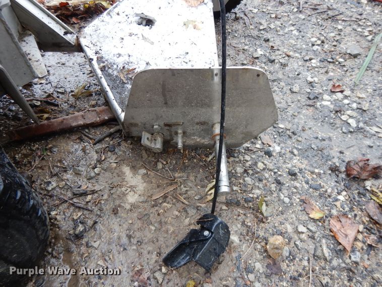 image for item DH3365 (2) Ground Logic spreader