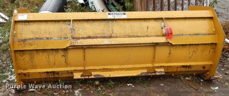 image for item DH3368 Pro Tech SP08S skid steer snow pusher