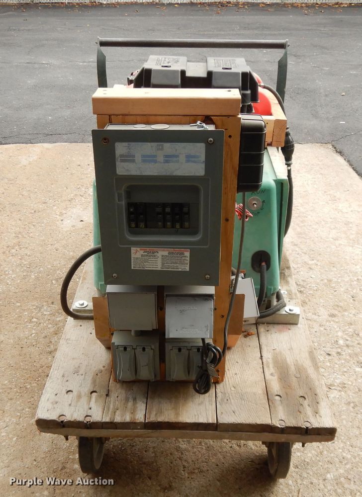 image for item DH3375 Onan CMM7000  generator