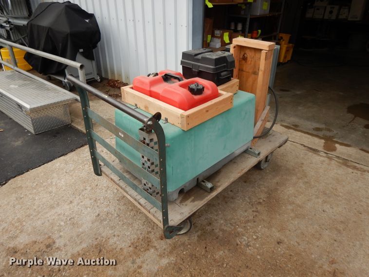 image for item DH3375 Onan CMM7000  generator