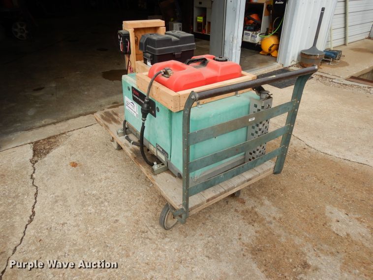 image for item DH3375 Onan CMM7000  generator