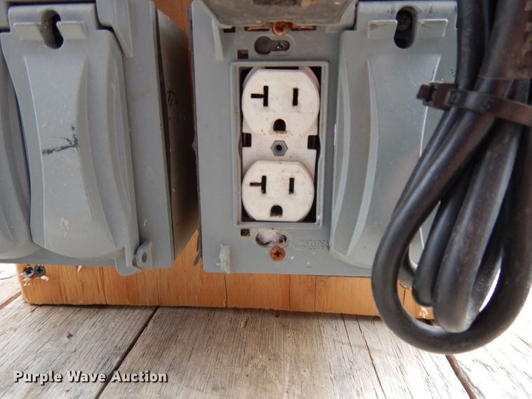 image for item DH3375 Onan CMM7000  generator