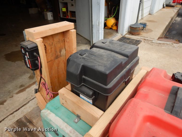 image for item DH3375 Onan CMM7000  generator