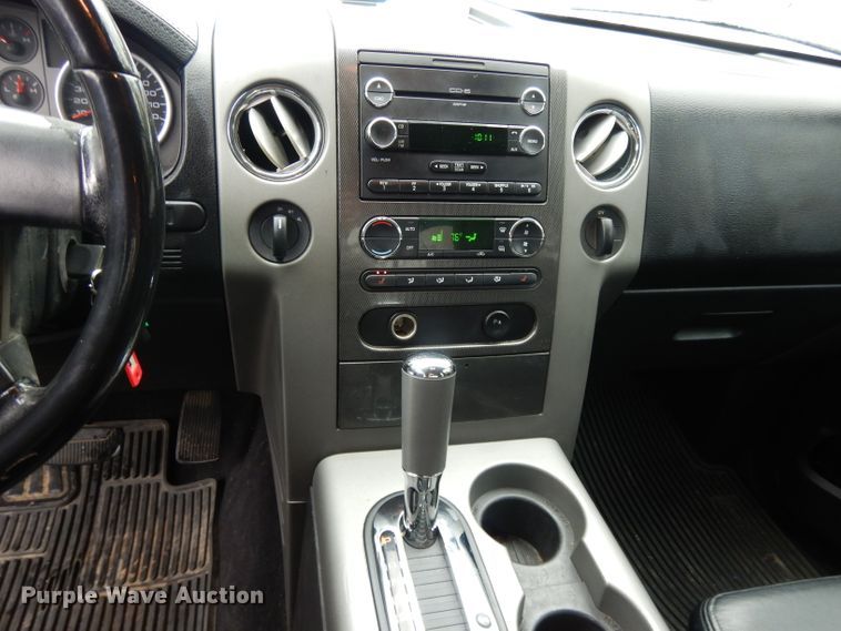 image for item DH3376 2008 Ford F150  SuperCrew pickup truck