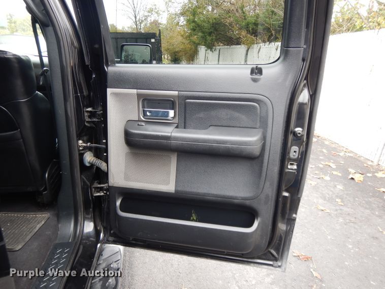 image for item DH3376 2008 Ford F150  SuperCrew pickup truck