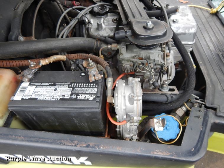 image for item DH3378 Clark CGC30  forklift