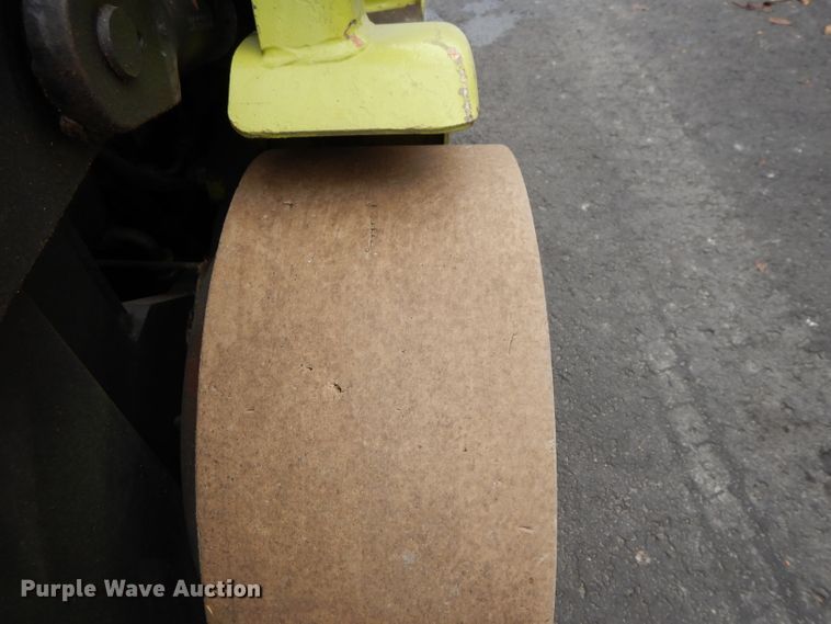 image for item DH3378 Clark CGC30  forklift