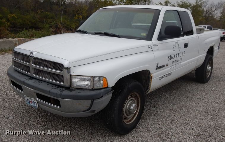 image for item DH3380 2001 Dodge Ram 2500  Quad Cab pickup truck