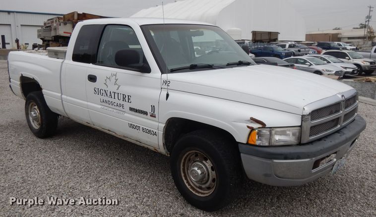 image for item DH3380 2001 Dodge Ram 2500  Quad Cab pickup truck