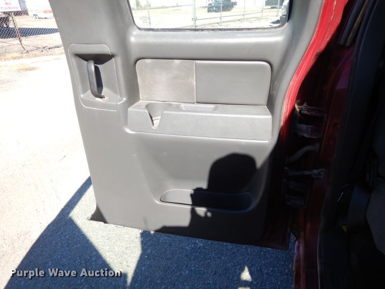 image for item DH3388 2005 Chevrolet Silverado 1500  Ext. Cab pickup truck