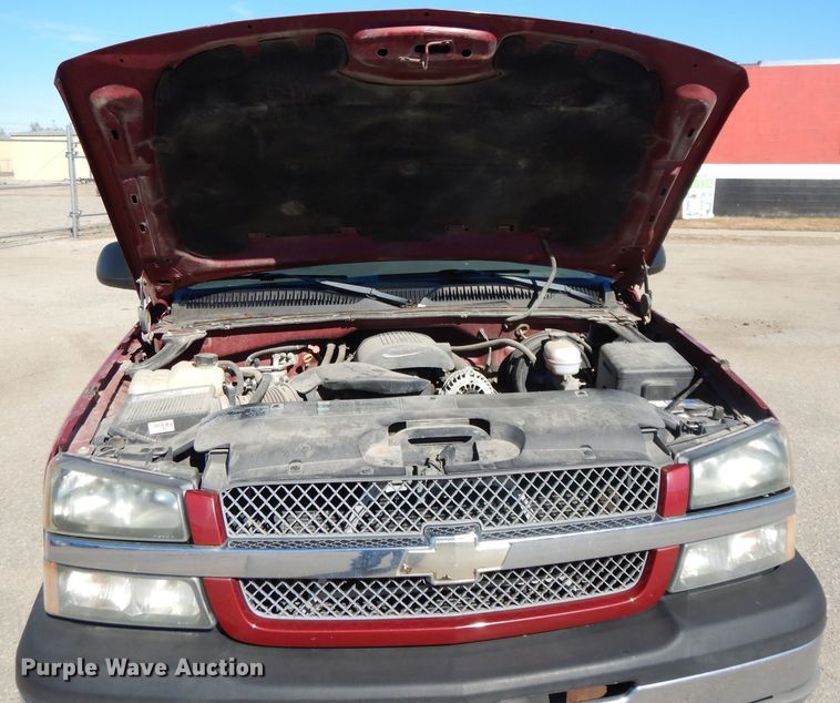 image for item DH3388 2005 Chevrolet Silverado 1500  Ext. Cab pickup truck