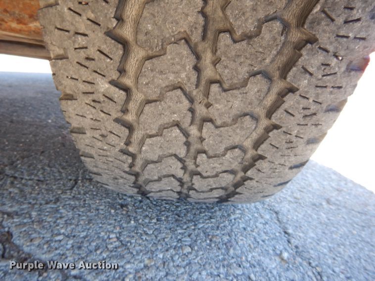 image for item DH3388 2005 Chevrolet Silverado 1500  Ext. Cab pickup truck