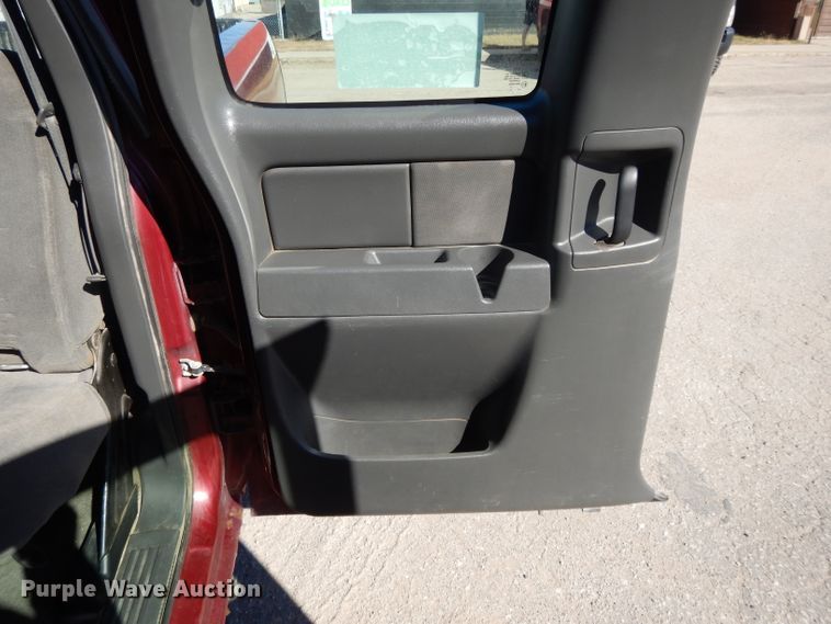 image for item DH3389 2005 Chevrolet Silverado 1500  Ext. Cab pickup truck