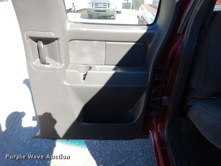 image for item DH3389 2005 Chevrolet Silverado 1500  Ext. Cab pickup truck