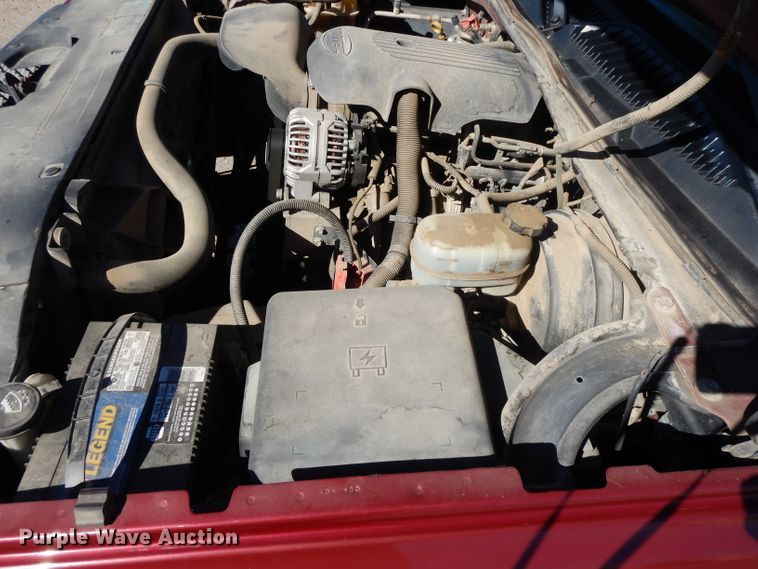 image for item DH3389 2005 Chevrolet Silverado 1500  Ext. Cab pickup truck