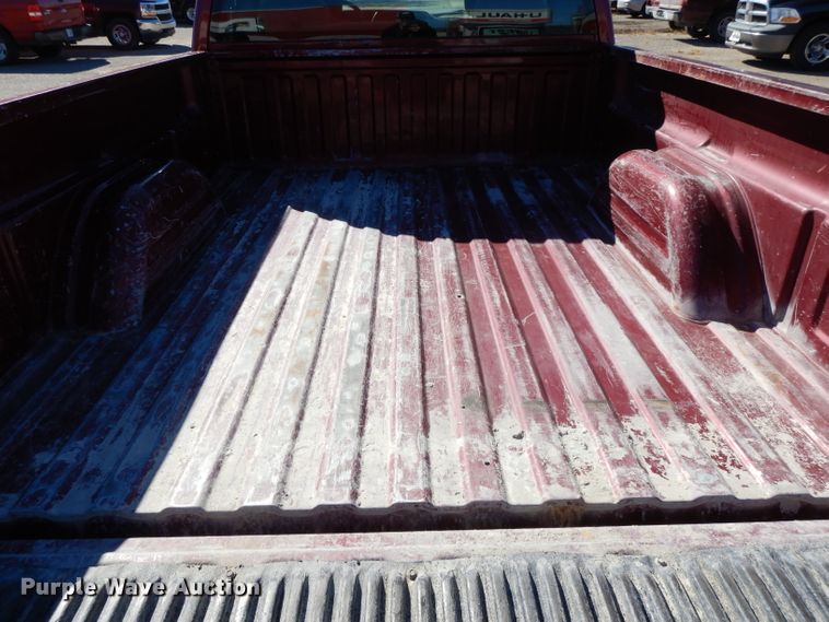 image for item DH3389 2005 Chevrolet Silverado 1500  Ext. Cab pickup truck