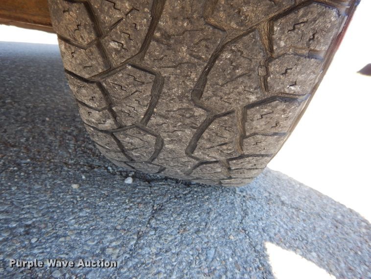 image for item DH3389 2005 Chevrolet Silverado 1500  Ext. Cab pickup truck