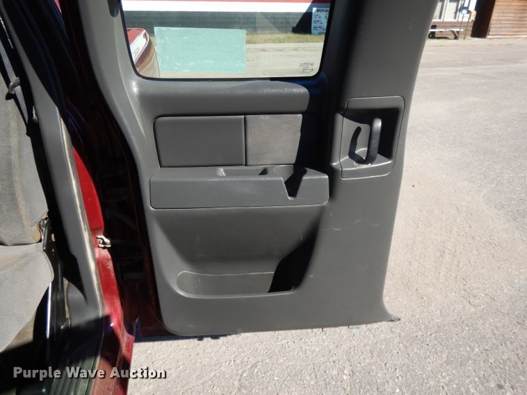 image for item DH3390 2005 Chevrolet Silverado 1500  Ext. Cab pickup truck