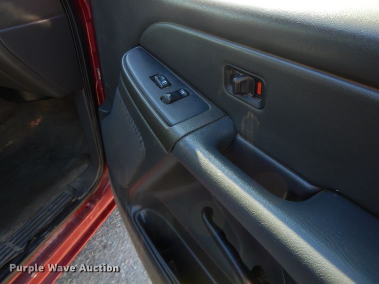 image for item DH3390 2005 Chevrolet Silverado 1500  Ext. Cab pickup truck