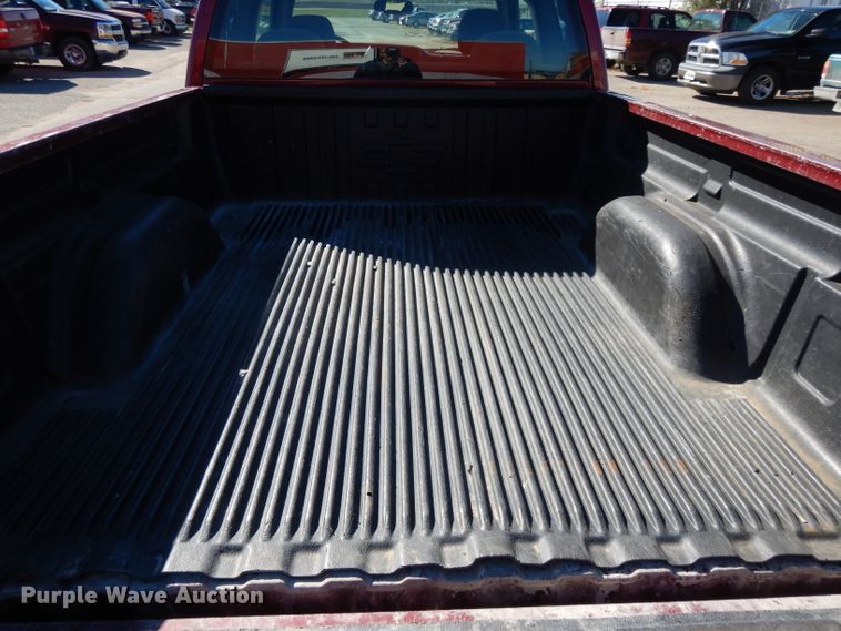 image for item DH3390 2005 Chevrolet Silverado 1500  Ext. Cab pickup truck