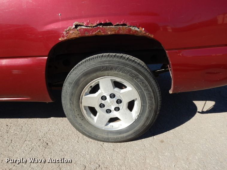 image for item DH3390 2005 Chevrolet Silverado 1500  Ext. Cab pickup truck