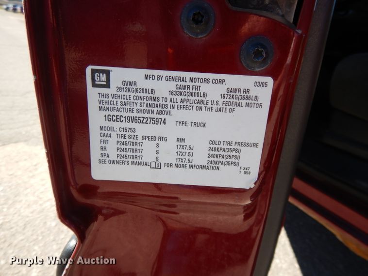 image for item DH3390 2005 Chevrolet Silverado 1500  Ext. Cab pickup truck