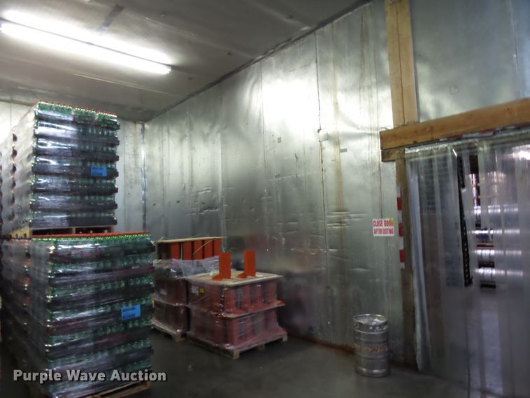 image for item DH3941 Walk-in cooler