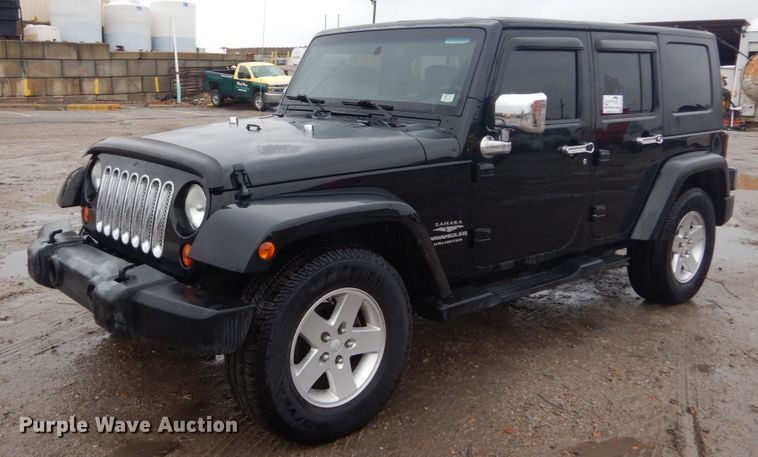 image for item DH5229 2007 Jeep Wrangler Unlimited Sahara  SUV