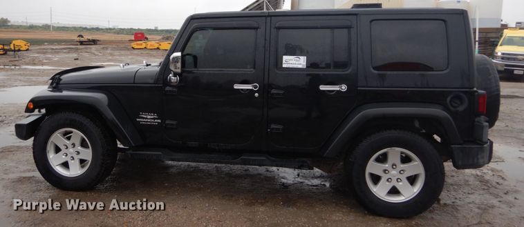 image for item DH5229 2007 Jeep Wrangler Unlimited Sahara  SUV