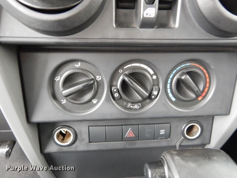 image for item DH5229 2007 Jeep Wrangler Unlimited Sahara  SUV