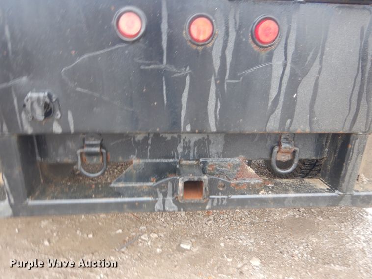 image for item DH5230 2001 International 4700  flatbed truck