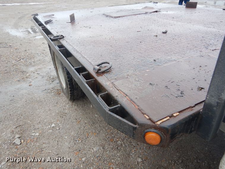 image for item DH5230 2001 International 4700  flatbed truck