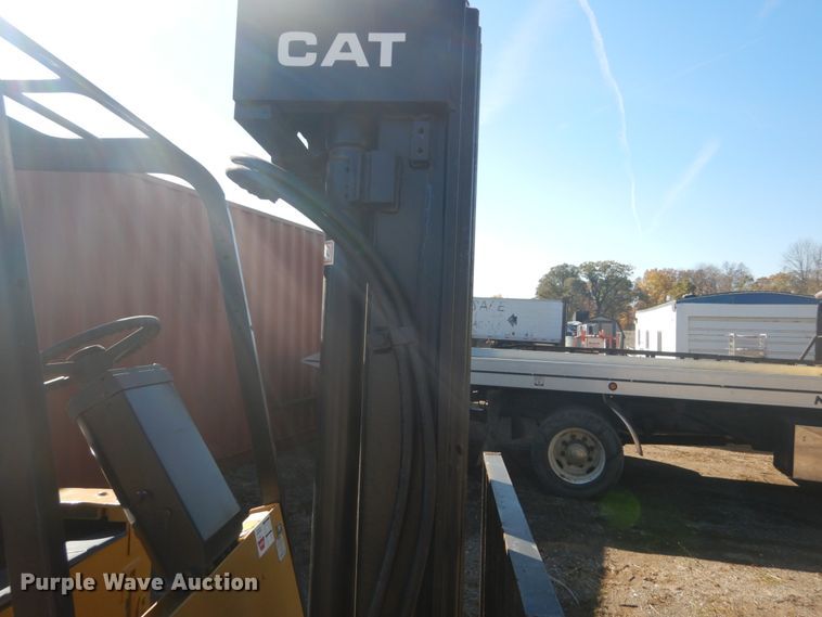 image for item DH5239 Caterpillar M50D  forklift