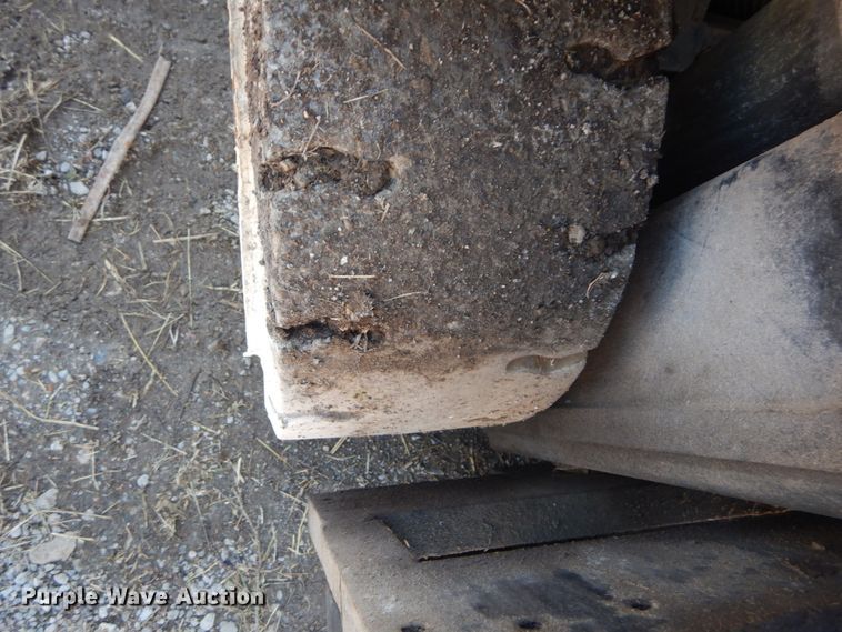 image for item DH5239 Caterpillar M50D  forklift