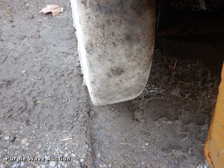 image for item DH5239 Caterpillar M50D  forklift